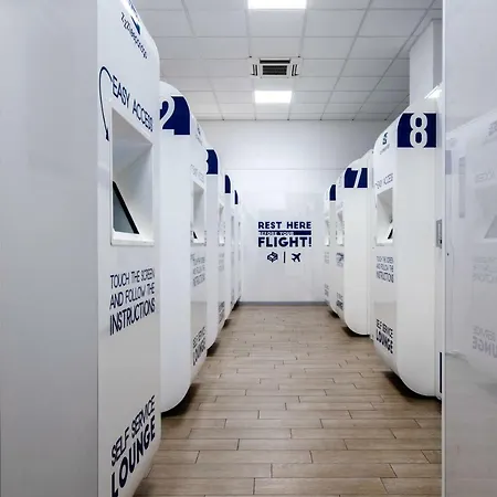 Hotel a capsule Resting Pods - Zzzleepandgo Bgy Airport 3*