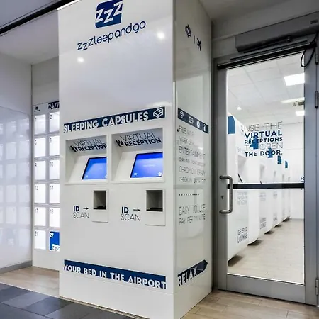 Resting Pods - Zzzleepandgo Bgy Airport Hotel a capsule Orio al Serio
